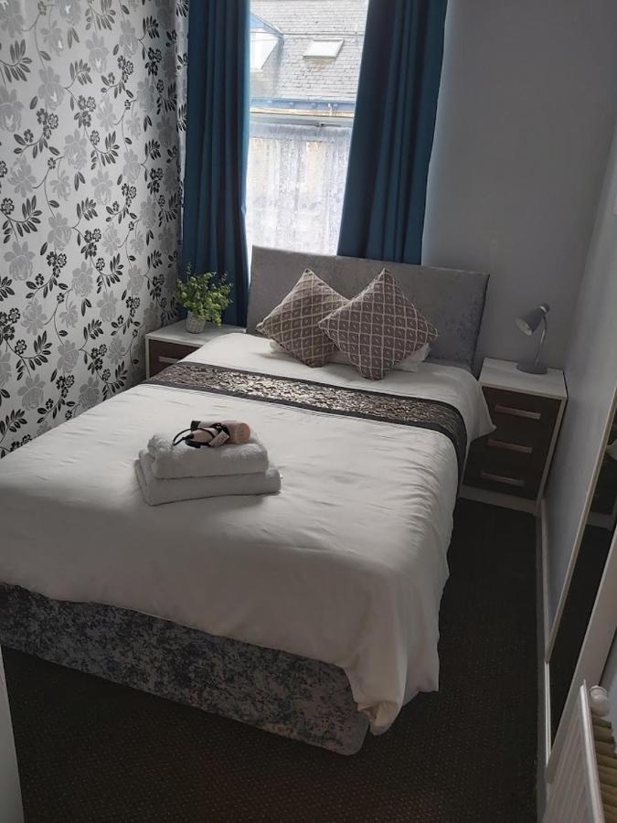 The Vale Apart Hotel كينغستون أبون هول المظهر الخارجي الصورة