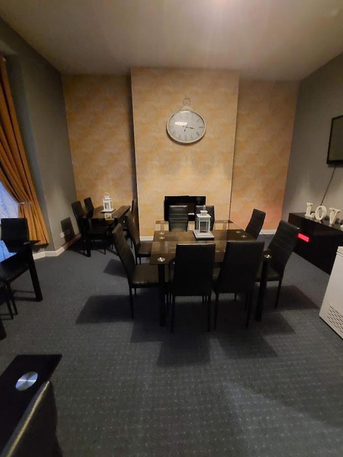 The Vale Apart Hotel كينغستون أبون هول المظهر الخارجي الصورة