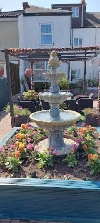 The Vale Apart Hotel كينغستون أبون هول المظهر الخارجي الصورة