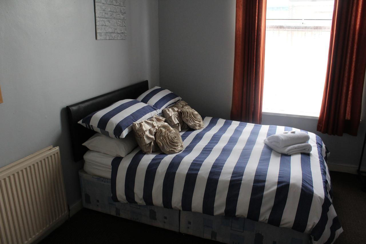 The Vale Apart Hotel كينغستون أبون هول المظهر الخارجي الصورة