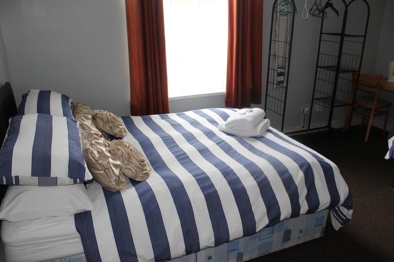The Vale Apart Hotel كينغستون أبون هول المظهر الخارجي الصورة