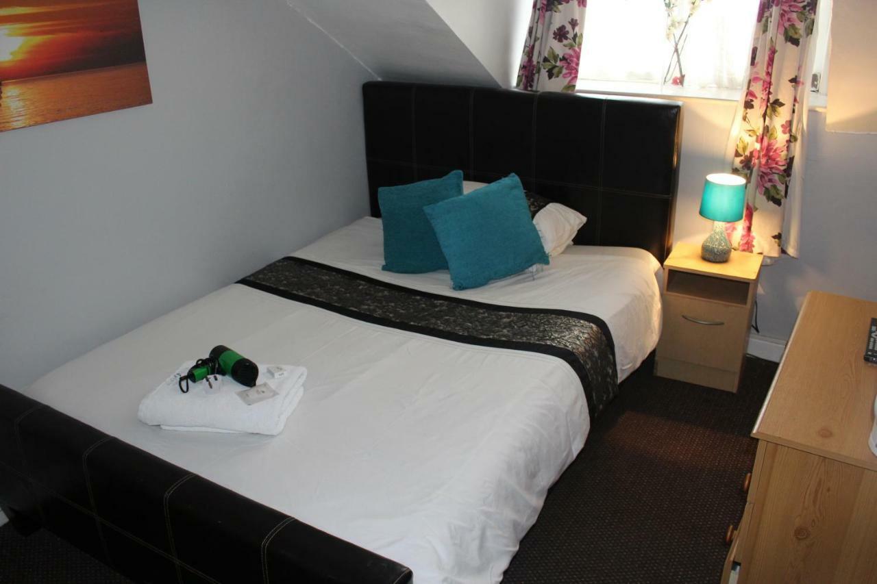 The Vale Apart Hotel كينغستون أبون هول المظهر الخارجي الصورة