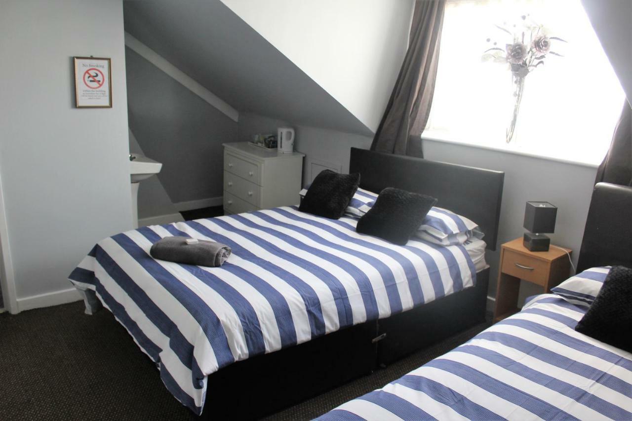 The Vale Apart Hotel كينغستون أبون هول المظهر الخارجي الصورة